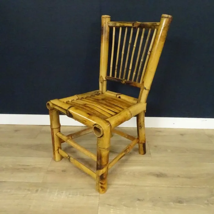 Chaise d'enfant en bambou - Le palais des bricoles