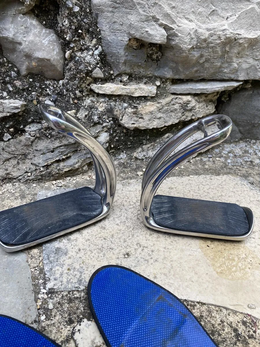 Étriers de Sécurité Magnétiques Ophena S + semelles taille 39.